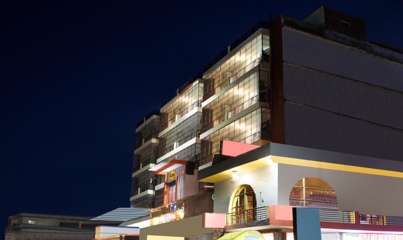 Itsy Hotels Kashi Grand, Bhu Varanasi Exterior photo